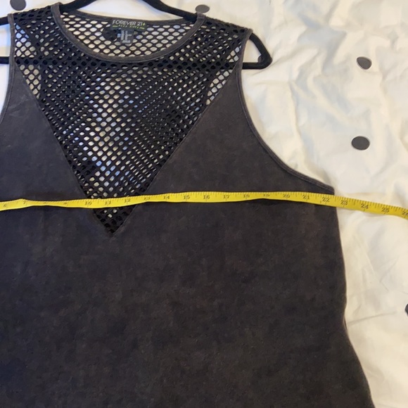 COPY - COPY - Plus size mesh black tank - Picture 2 of 3